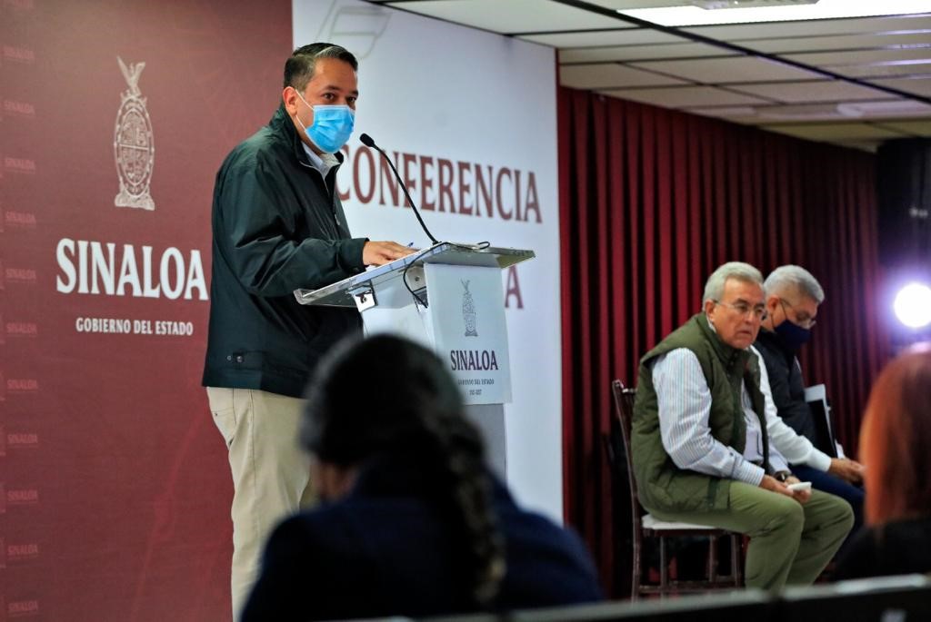 Rocha Moya se compromete a no endeudar a Sinaloa en 2022