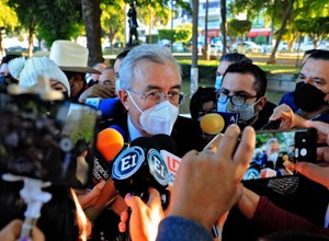 Rocha Moya: no habrá confinamiento ante repunte de COVID en Sinaloa
